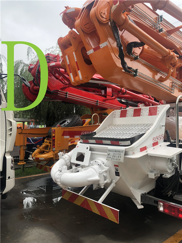 青島混凝土泵車價(jià)格 (7)