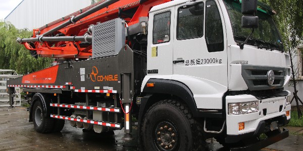 泵車(chē)在澆筑前要注意哪些