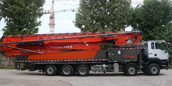 要及時(shí)給您的泵車(chē)減重