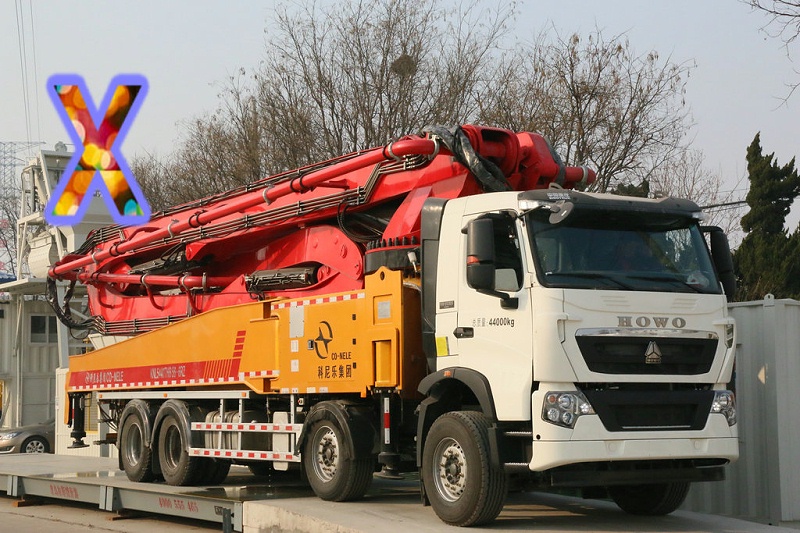 青島小型混凝土泵車價(jià)格 (28)