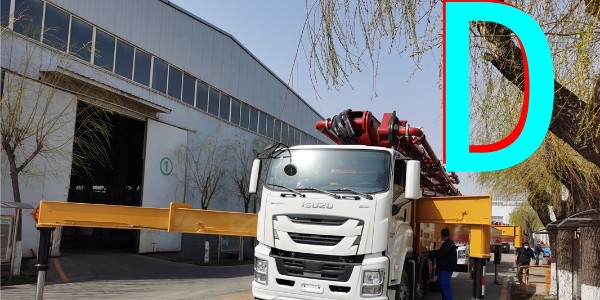 泵車砼泵送過程中，要常觀察壓力表